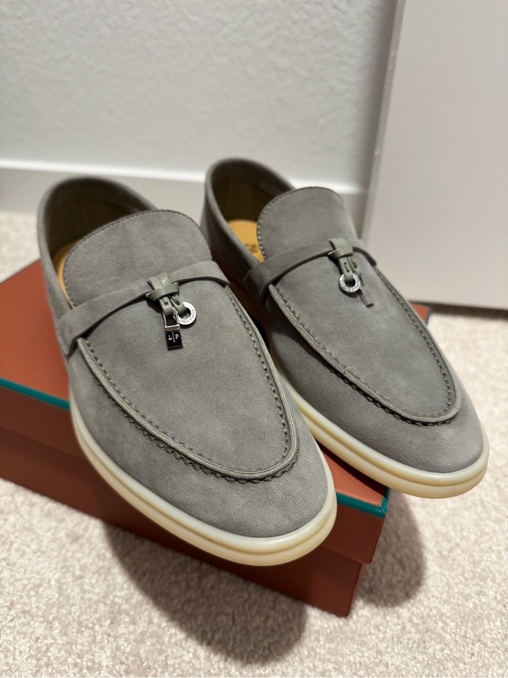 Women perfect summer suede loafer